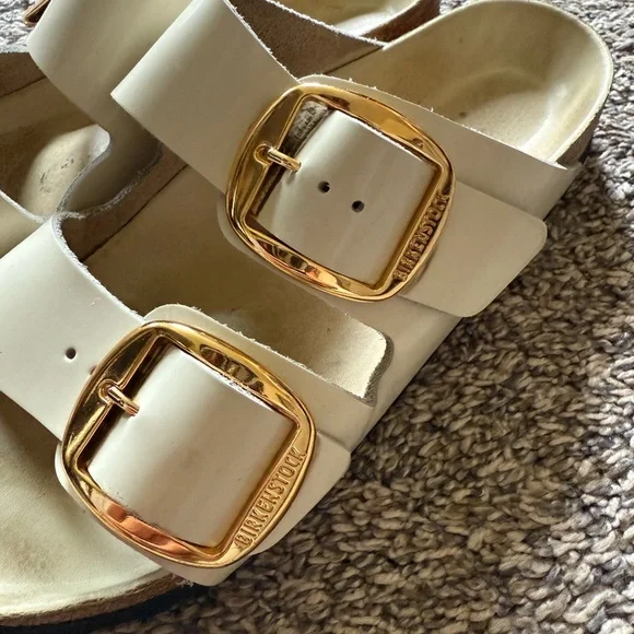 Birkenstock White/Nude Sandals with Gold Buckles - Picture 2 of 8